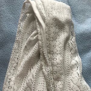 Beautiful white infinite scarf